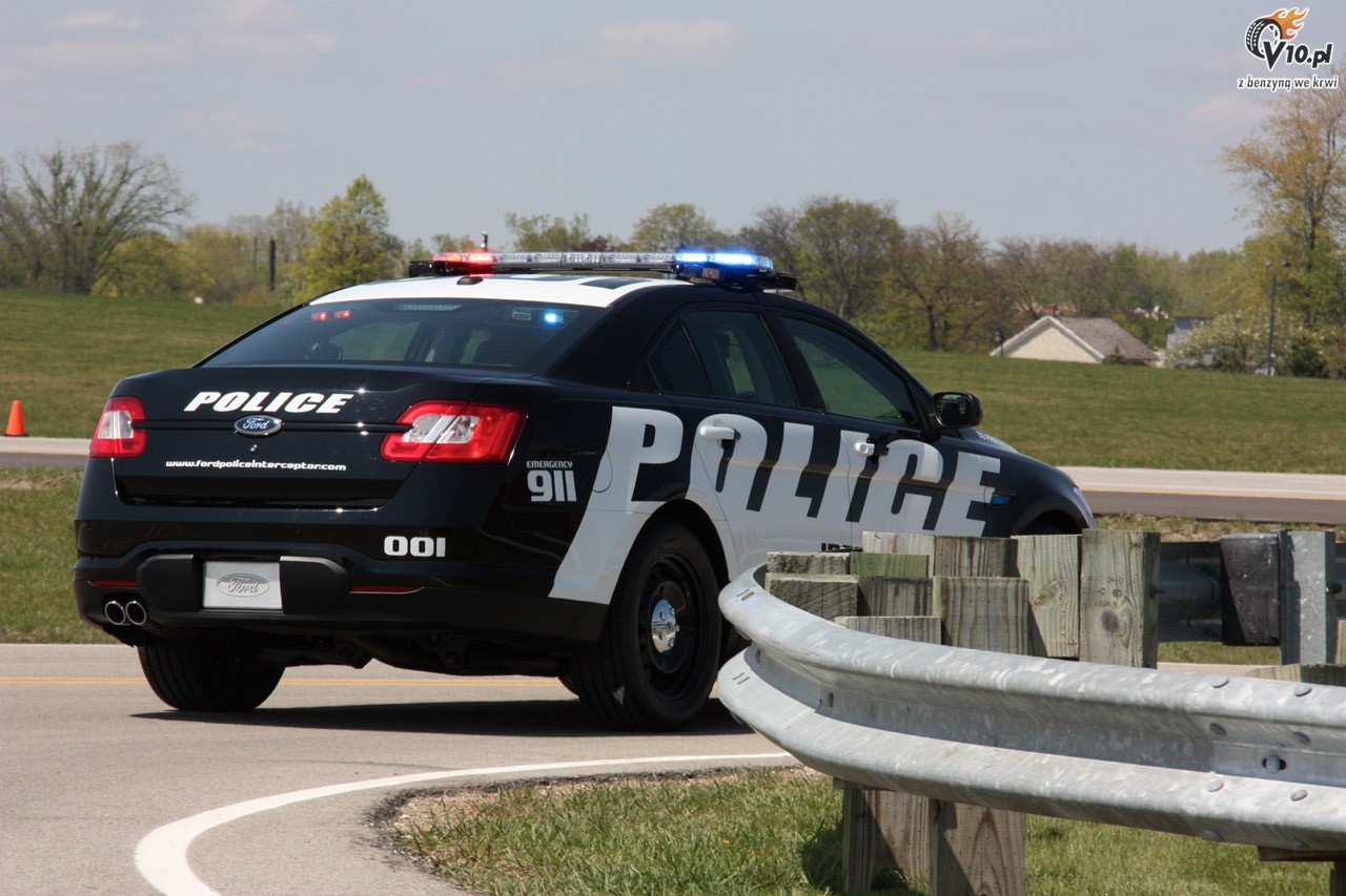Ford Taurus Interceptor 2012